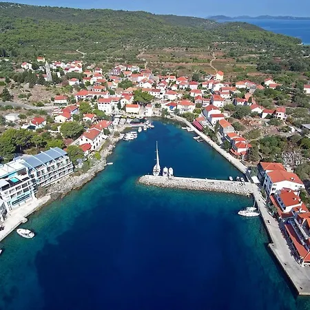 With A Parking Space Bozava, Dugi Otok - 8123 Apartment *