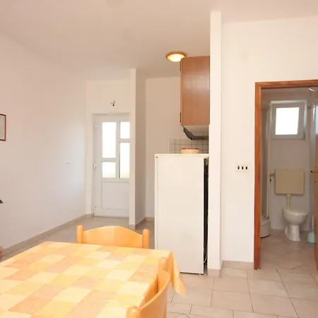 Apartment With A Parking Space Bozava, Dugi Otok - 8123