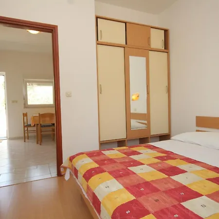 With Parking Space Bozava, Dugi Otok - 8123 Apartman