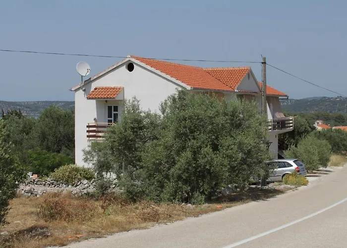 With Parking Space Bozava, Dugi Otok - 8123