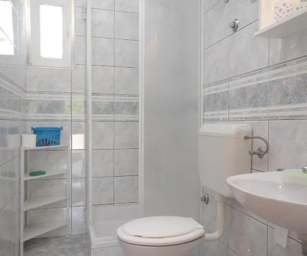 With Parking Space Bozava, Dugi Otok - 8123 Lägenhet Božava